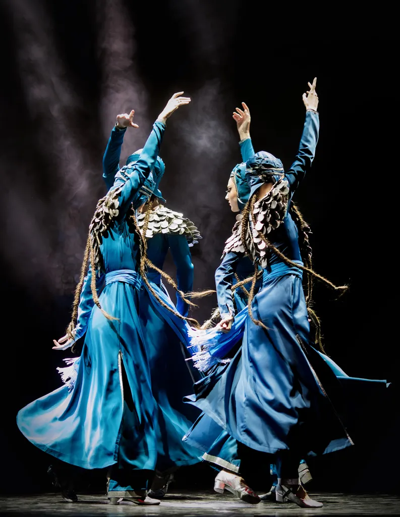 georgian-ballet-national-2